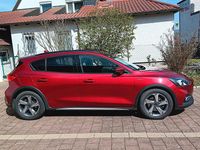 Gebraucht Ford Focus Active 125 PS (91 kW) 2019 Rot Limousine