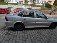 Usata Opel Vectra 2000 Grigio Berlina