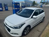 Gebraucht Hyundai i20 Edition 84 PS (61 kW) 2017 Weiß Limousine