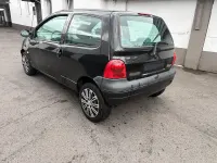 Gebraucht Renault Twingo 58 PS (42 kW) 2004 Schwarz Kleinwagen