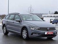 Gebraucht VW Passat 150 PS (110 kW) 2022 Mondsteingrau Kombi