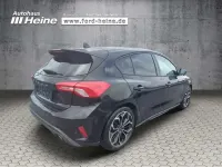 Gebraucht Ford Focus ST-Line X 150 PS (110 kW) 2021 Obsidianschwarz metallic Limousine
