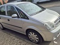 Gebraucht Opel Meriva 101 PS (74 kW) 2004 Silber Van / Kleinbus