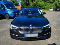 Gebraucht BMW 520 Luxury Line 190 PS (139 kW) 2019 Grau Kombi