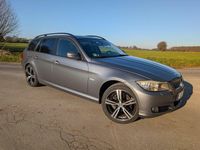 Gebraucht BMW 320 Shadowline 177 PS (130 kW) 2010 Grau Kombi