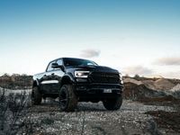 Gebraucht Dodge Ram 401 PS (294 kW) 2022 Schwarz metallic Pickup