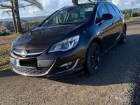 Gebraucht Opel Astra 165 PS (121 kW) 2014 Braun Kombi