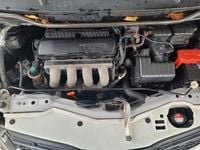 Gebraucht Honda Jazz S 90 PS (66 kW) 2013 Weiß Kleinwagen