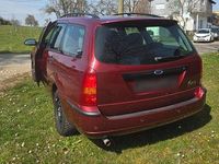 Gebraucht Ford Focus 100 PS (73 kW) 2003 Rot Kombi