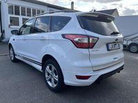 Gebraucht Ford Kuga ST-Line 150 PS (110 kW) 2018 Weiß SUV