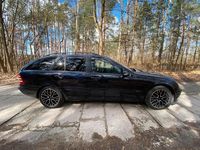 Gebraucht Mercedes C220 Elegance 150 PS (110 kW) 2006 Schwarz Kombi