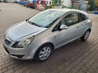 Gebraucht Opel Corsa Edition 87 PS (63 kW) 2011 Silber