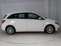 Gebraucht Mercedes B180 122 PS (89 kW) 2014 Weiß Van / Kleinbus