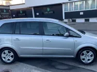Gebraucht Opel Zafira Edition 140 PS (102 kW) 2009 Silber Van / Kleinbus