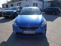 Gebraucht Kia Ceed Spirit 140 PS (102 kW) 2021 Blau Kleinwagen