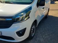 Gebraucht Opel Vivaro 125 PS (91 kW) 2016 Weiß Van / Kleinbus