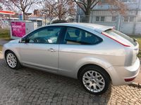 Gebraucht Ford Focus 101 PS (74 kW) 2009 Silber Kleinwagen