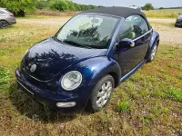 Gebraucht VW New Beetle 102 PS (75 kW) 2003 Blau Kleinwagen