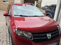 Gebraucht Dacia Sandero 90 PS (66 kW) 2015 Rot Kleinwagen