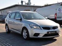 Gebraucht Kia Ceed 125 PS (91 kW) 2012 Silber Kleinwagen