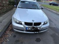 Gebraucht BMW 320 150 PS (110 kW) 2005 Limousine