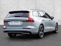 Neu Volvo V60 Plus 197 PS (144 kW) 2026 Grau Kombi