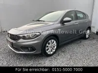 Gebraucht Fiat Tipo Lounge 95 PS (69 kW) 2016 Grau Limousine