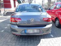 Gebraucht VW Passat Highline 190 PS (139 kW) 2015 Grau Limousine