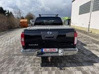 Gebraucht Nissan Navara 231 PS (169 kW) 2014 Schwarz Pickup