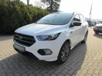 Gebraucht Ford Kuga ST-Line 150 PS (110 kW) 2019 Weiß SUV