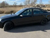Gebraucht Mercedes 200 129 PS (94 kW) 2002 Schwarz Limousine