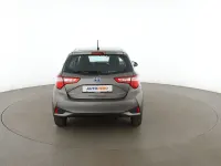 Gebraucht Toyota Yaris Hybrid Team 61 PS (44 kW) 2018 Grau Limousine