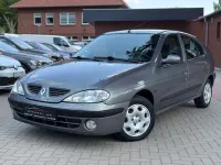 Gebraucht Renault Mégane II Privilege 95 PS (69 kW) 2002 Grau Limousine