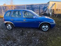 Second-hand Opel Corsa 54 CP (39 kW) 2000 Albastru Hatchback