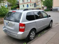 Gebraucht Kia Carnival 185 PS (136 kW) 2007 Silber Van / Kleinbus