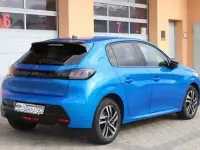 Gebraucht Peugeot 208 Allure 101 PS (74 kW) 2023 Vertigoblaumetallic (metallic) Kleinwagen