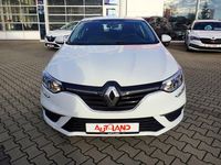 Gebraucht Renault Mégane IV Life 116 PS (85 kW) 2019 Weiß Limousine