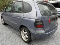 Używany Renault Scénic 90 KM (66 kW) 1999 Niebieski Minivan