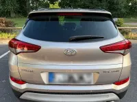 Gebraucht Hyundai Tucson Premium 179 PS (131 kW) 2017 Beige SUV