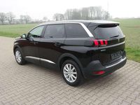 Gebraucht Peugeot 5008 131 PS (96 kW) 2020 Lackierung schwarz perlefekt Van / Kleinbus