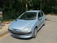 Gebraucht Peugeot 206 61 PS (44 kW) 2004 Blau Kleinwagen