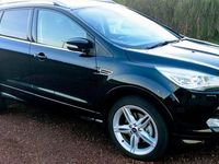 Gebraucht Ford Kuga Individual 179 PS (131 kW) 2016 Schwarz SUV