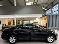 Gebraucht VW Passat Trendline 125 PS (91 kW) 2018 Schwarz Limousine