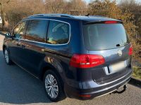 Second-hand VW Sharan 150 CP (110 kW) 2012 Albastru Monovolum