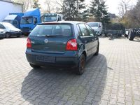 Gebraucht VW Polo Comfortline 64 PS (47 kW) 2003 Grün Limousine