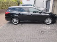 Gebraucht Ford Focus Titanium 120 PS (88 kW) 2017 Schwarz Limousine