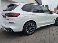 gebraucht BMW X5 M M50d / 400 PS / VOLL / PANORAMA / SCHECKHEFT / TÜV
