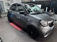 Gebraucht Smart ForFour Brabus 90 PS (66 kW) 2019 Grau Kleinwagen