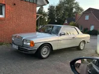 Gebraucht Mercedes 230 109 PS (80 kW) 1978 Silber Coupé