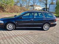 Second-hand Volvo V40 116 CP (85 kW) 2002 Albastru Break